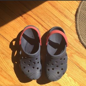 CROCS Navy Blue with Red J2